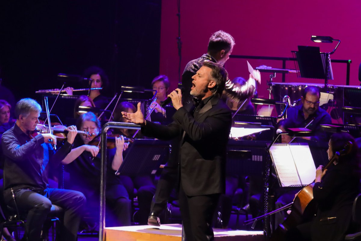 SevillaROS's tweet photo. Aún con las emociones a flor de piel tras el maravilloso concierto de ayer en el @CartujaCenter 🎶, donde pudimos disfrutar de las grandes voces del West End Londinense✨, la dirección de @alfonsocasadot y la ROSS, ¡Una combinación espectacular!

📸 @MarinaCasanova8 https://t.co/orpPEcb3H6