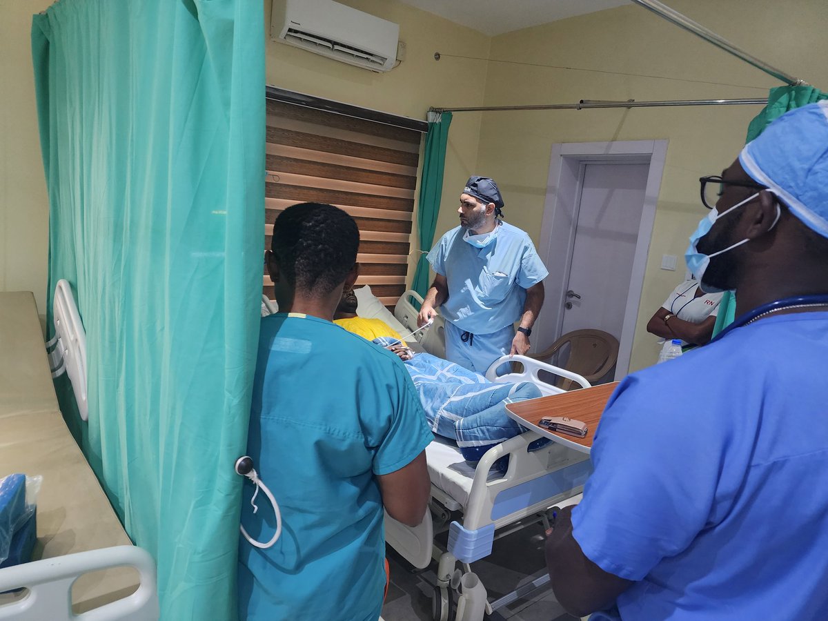 OlutolaToye's tweet photo. Day 4. Our POD2 s/p single vessel CABG for Anomalous Right Coronary Artery doing well.

@VOOMFdn 
#VOOMfoundationcardiacsurgery https://t.co/DZmTHRZnQV