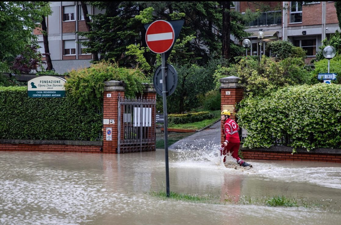Francescorocca's tweet photo. All our @IFRC thoughts &amp; solidarity to the communities affected by the heavy flooding in #EmiliaRomagna region in Italy. 

So proud of our Italian Red Cross @crocerossa teams who have been immediately responding to the emergency. 

The first one to arrive, the last one to leave. https://t.co/kssQGCV7d9