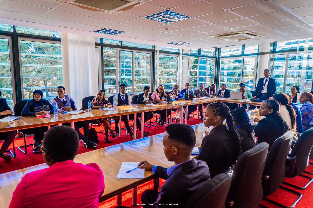 YUNA_Tanzania's tweet image. We are vibrant youth and are at work discussing solutions to global problems!

Meet our delegates in the Caucus session cooking Resolutions that will solve global problems.

#yunatz. #timun23