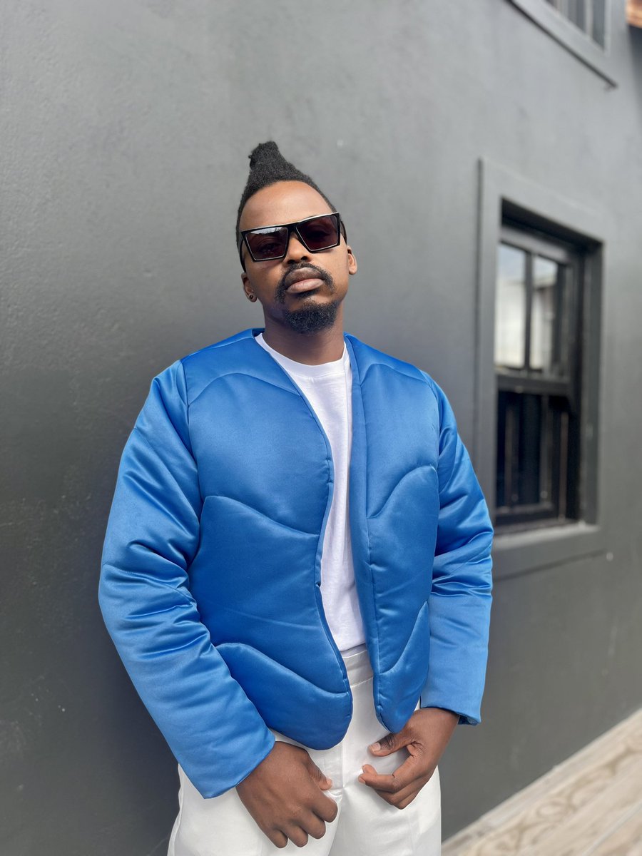 Thabo tweet media