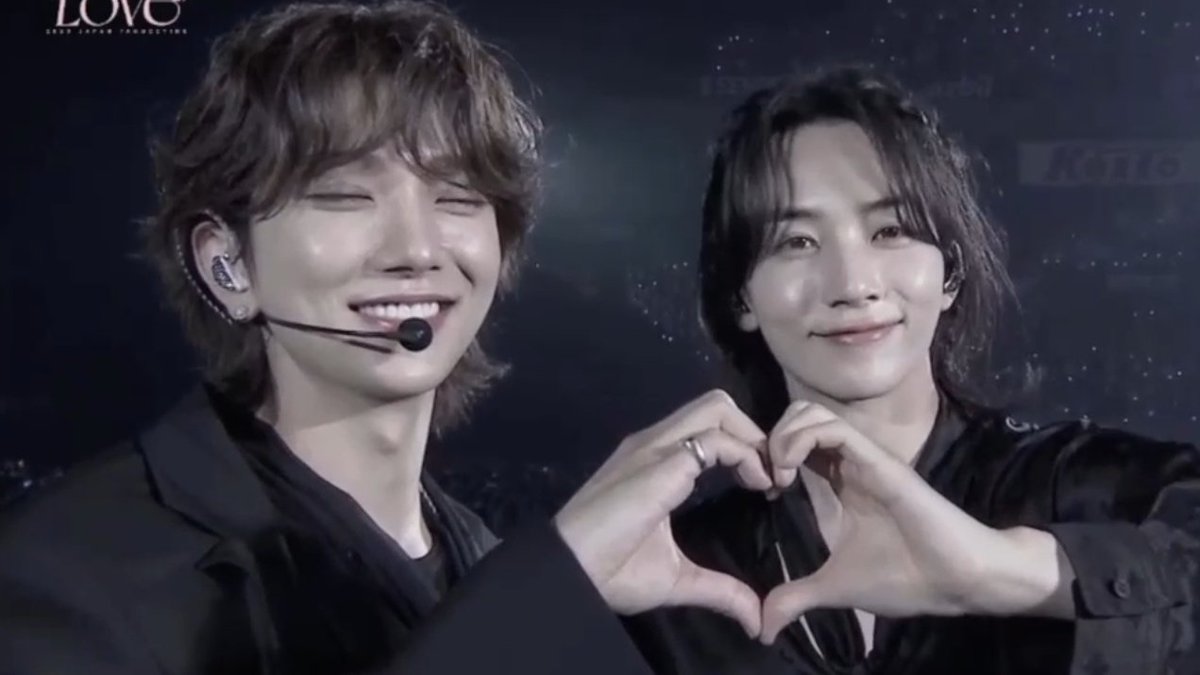 pvrxple's tweet photo. DUO KESAYANGAN AKU💗💙 https://t.co/IIYBiv01GB