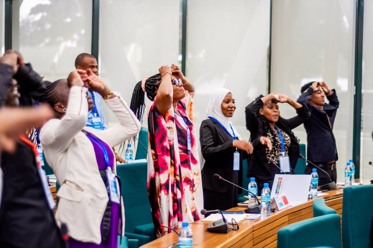 YUNA_Tanzania's tweet image. There is literally never a dull moment during the TIMUN Conference.

Delegates are always networking and learning about each other’s cultures. In MUN you will forge life long connections with peers!

#yunatz #timun23