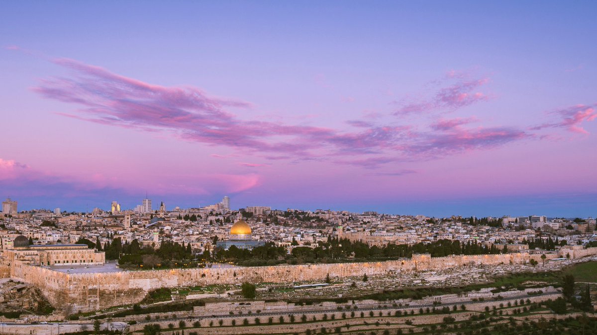 For 2,000 years we dreamed of coming home to our capital. 

56 years ago this week it finally happened. 
 
Jerusalem, here's to you 🇮🇱❤️. 

Happy #JerusalemDay