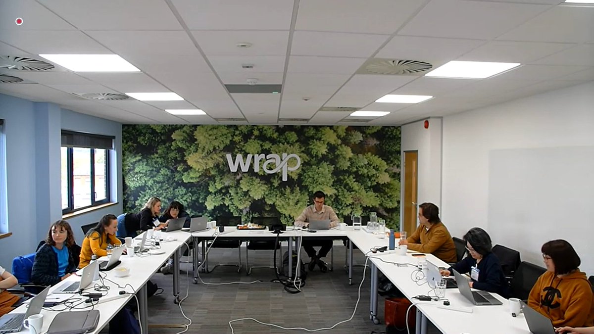 _Reduce_Waste_'s tweet photo. Yesterday the team was back at @WRAP_UK HQ to give workshop on the new Household Simulation model- We were even able to get WRAP analysts using the model during the session! https://t.co/lsPy8q59ZM