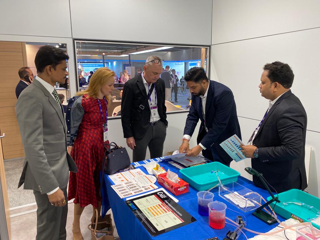 Day 2 at Euro @PCRonline  2023 was a mixed bag of extensive demos at the Supraflex Cruz and #Hydra stations
#smt #hydra #supraflex #cruz #structuralheart #paris #europcr #innovationinhealthcare #hearthealth #medicallearning #medicaleducation