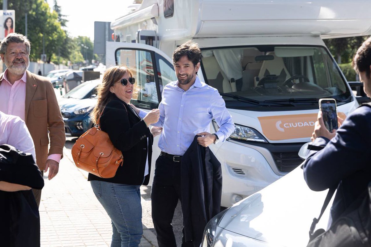 Majadahonda está sufriendo la falta de inversión en infraestructuras e instalaciones como la Piscina de Huerta Vieja.

Con <a href="/ArucaGomez/">Aruca Gómez</a>, hemos acompañado a <a href="/ESPipaon/">Eva Sáenz de Pipaón 🌿</a>, alcaldable de <a href="/CsMajadahonda/">Cs Majadahonda</a>. Los majariegos merecen poner fin de una vez a las corruptelas del PP.

#Libérate