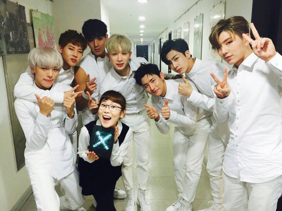 monstarchivx's tweet photo. #MONSTAX #SHOWNU #MINHYUK #KIHYUN #HYUNGWON #JOOHONEY #IM #CHANGKYUN &amp; #WONHO on this day, since 2015 💕
— may 18 —

#몬스타엑스 #셔누 #민혁 #기현 #형원 #주헌 #아이엠 #원호 https://t.co/jEECQZ0XGN