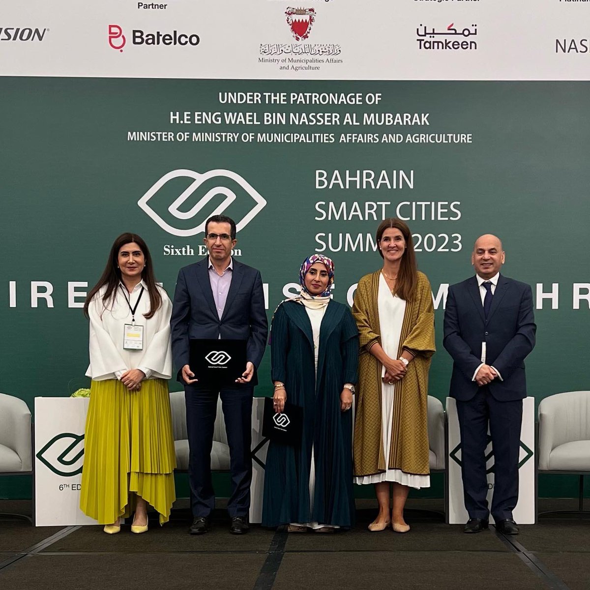 unhabitat_gcc's tweet photo. #UNHabitat took part at @municipality_bh’s   #SmartCitiesBahrain Summit as a knowledge partner! Thank you to the panelists for their insights on people-centric smart cities! 🤝Together, we can create more sustainable &amp; inclusive cities. #BuildingBackBetter 🏙️ #UNHabitatbh https://t.co/JeiCyABQEJ