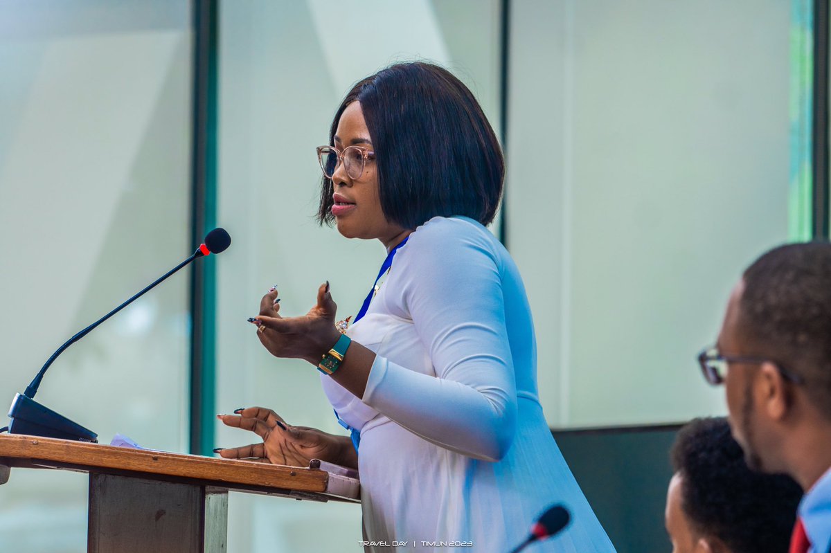 YUNA_Tanzania's tweet image. Want to develop Public Speaking Skills?

We are known to be a hub for developing Public Speakers . During our TIMUN Conference, delegates learn presentation skills as they are tasked to present their national position papers!

#yunatz #timun23