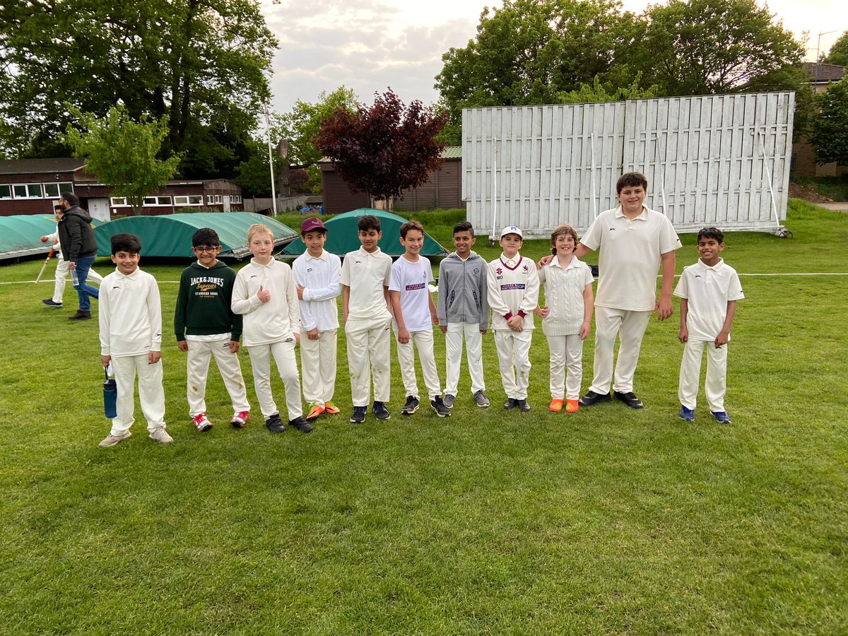 Our victorious u11 after a fine game of cricket v @SAdelaideCC last night

A narrow 8 run victory well done all onto the next game 

#spreadtheword 
#london
#summer
#cricket