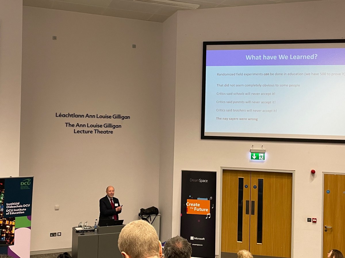 Fascinating talk by Prof Larry Hedges (@NorthwesternU) at DCU this morning on the history of randomised experiments in education in the US… lots of important learning for the Irish context @carpe_dcu @DCU_IoE