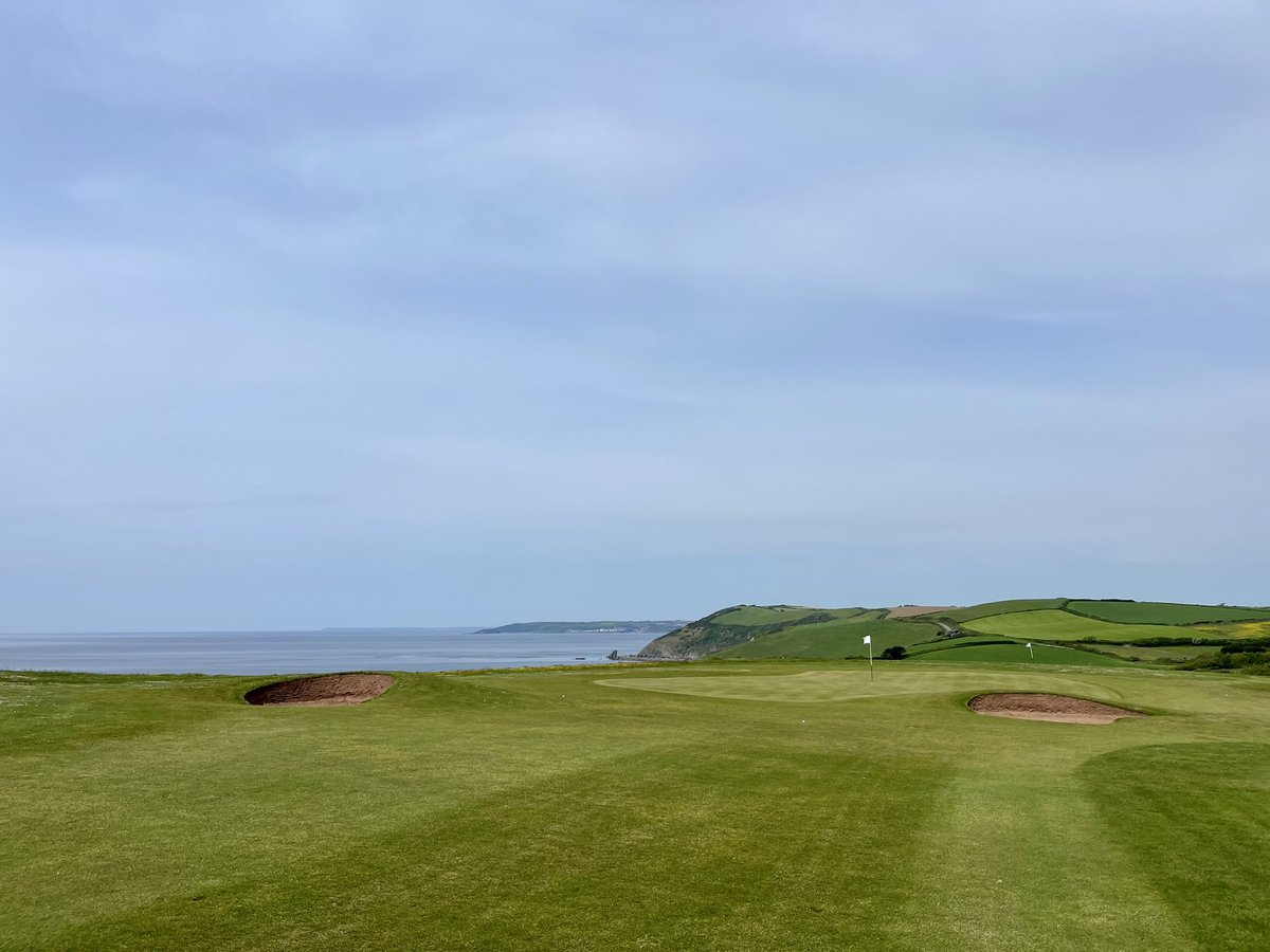 AndyWelchPGA's tweet image. It’s another stunning Whitsand Bay morning😎
Golf course in phenomenal shape… top work Team 👏@KristianWHU @whitsandbaygolf @Antony_Estate @PLsportsnews #SWGolf #CornwallGolf