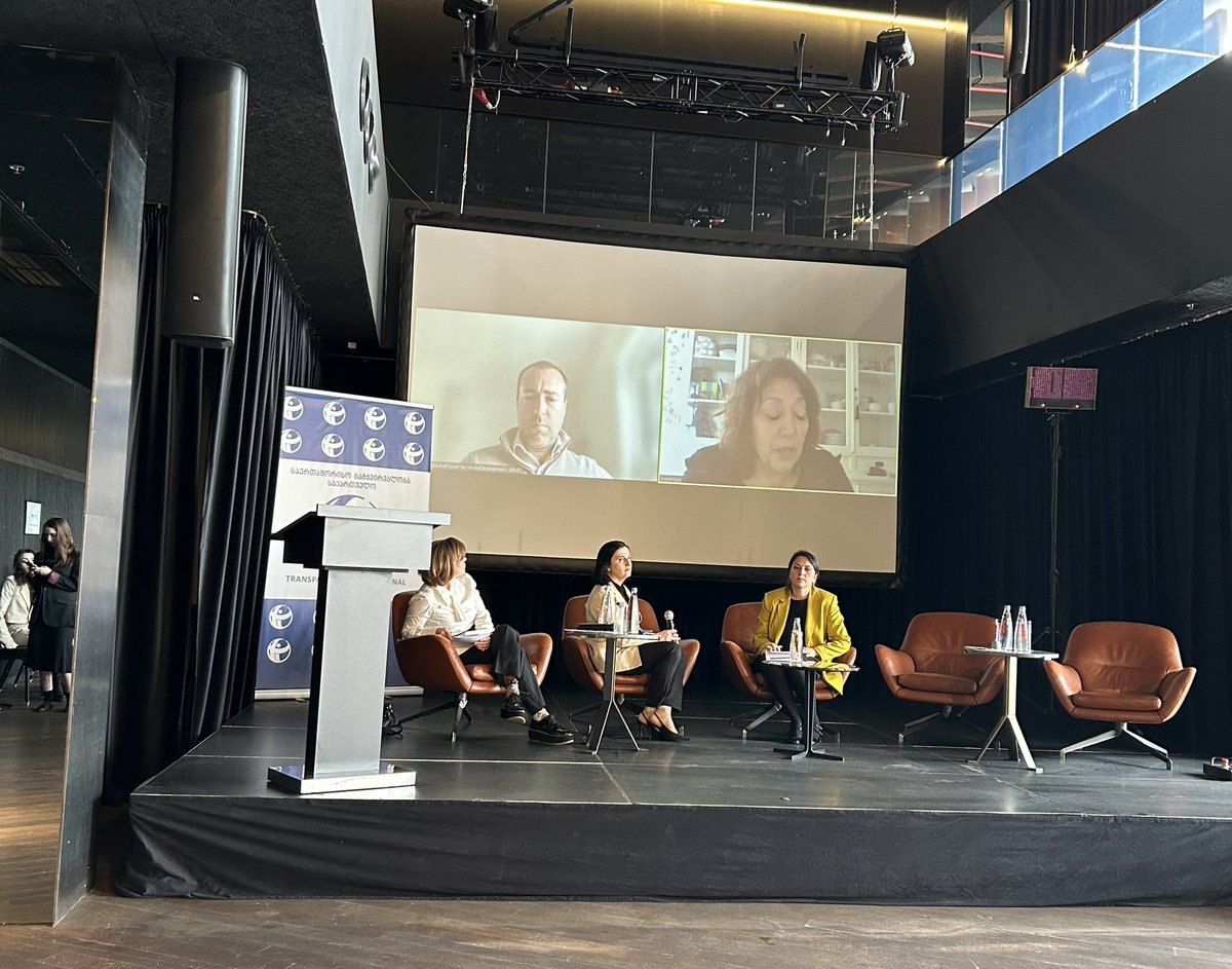Media Action Nepal (@mediaactionnpl) on Twitter photo <a href="/RuthKronenburg/">Ruth Kronenburg</a> from @freepressunltd & <a href="/TomLawMedia/">Tom Law</a> from <a href="/MediaGFMD/">Global Forum for Media Development #MediaDev</a> joining virtually in the 2nd panel to discuss global challenges in the media environment. <a href="/RuthKronenburg/">Ruth Kronenburg</a> from @freepressunltd & <a href="/TomLawMedia/">Tom Law</a> from <a href="/MediaGFMD/">Global Forum for Media Development #MediaDev</a> joining virtually in the 2nd panel to discuss global challenges in the media environment.