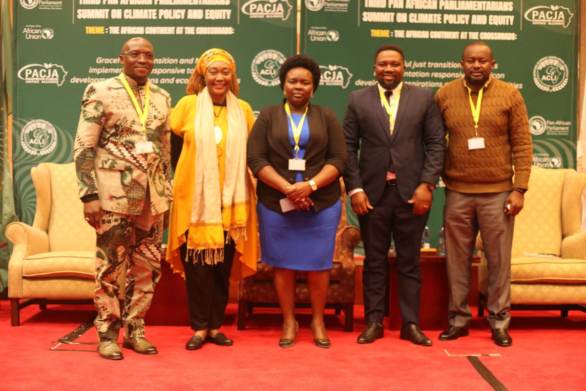 AfrikParliament's tweet image. #PAP Co-chairs  resumed on a session on ‘Resolution and Way Forward as the third #PAPClimateEquity summit draws to an end
@_AfricanUnion @PACJA1