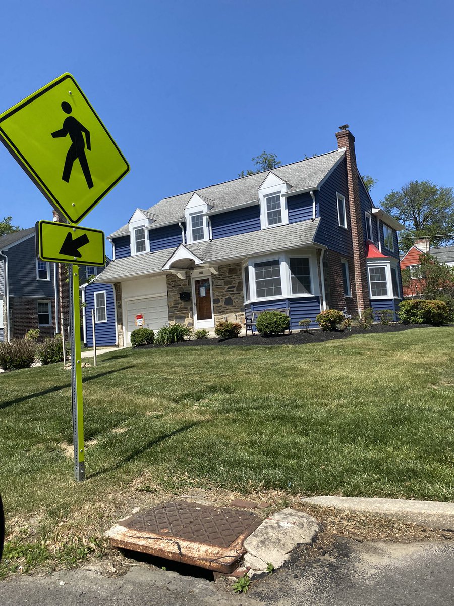 EWNLLC's tweet image. Made it to Montgomery County, Bryn Mawr, PA. Took a good look at some million dollar properties. #pa #datacollector #happythursday 

🐘💫💛: Make the heart, the center of your fulfillment, not other ppl’s opinion(s) of you.