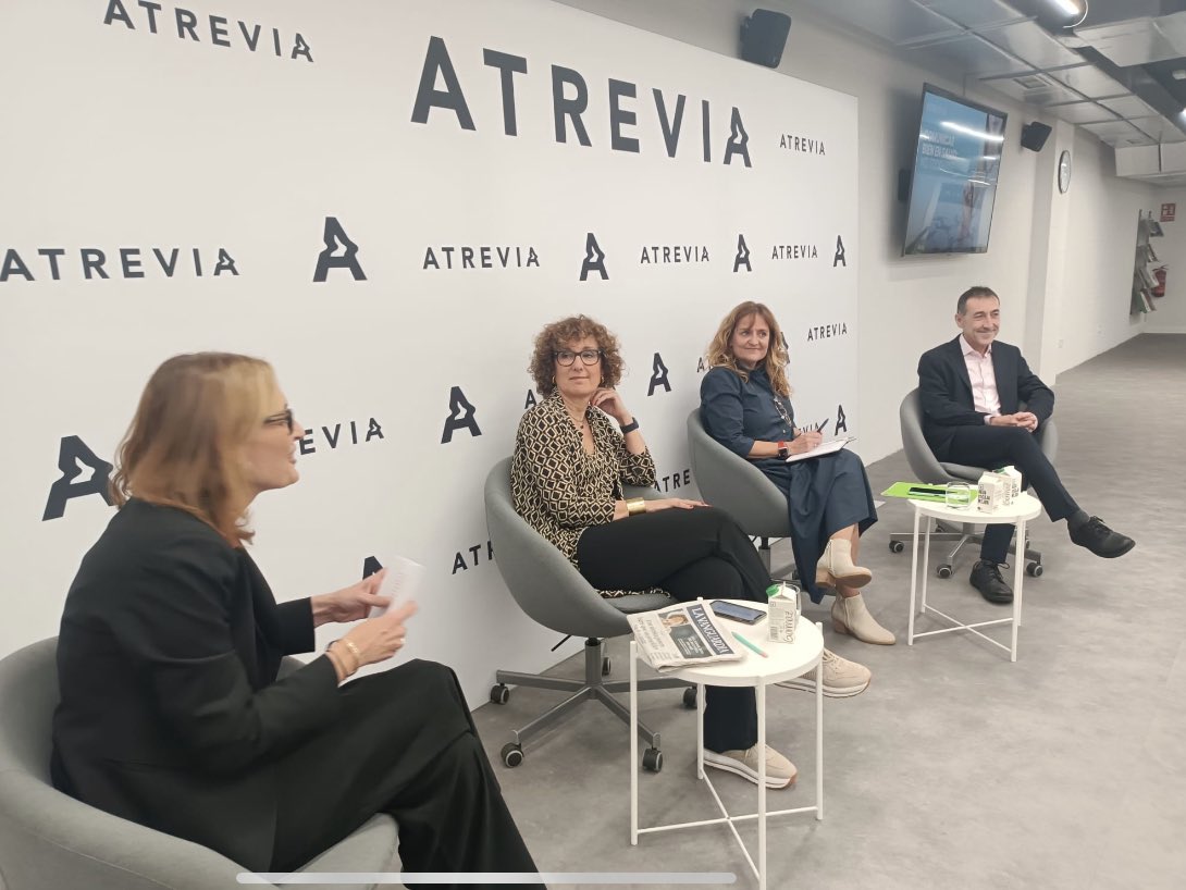 Ma Àngels V tweet media