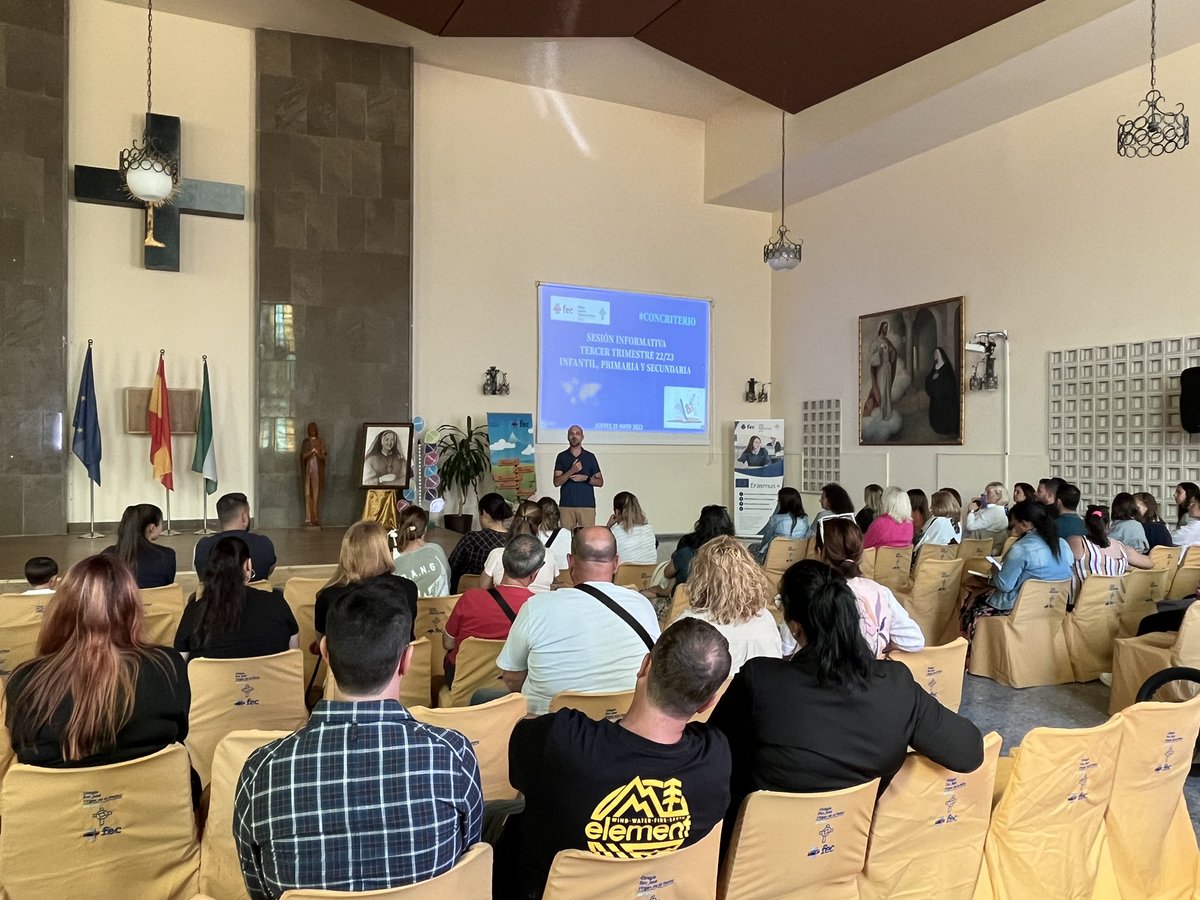 fecsjvp's tweet photo. Hoy hemos realizado la sesión informativa del tercer trimestre con las familias de Educación Infantil, Educación Primaria y Educación Secundaria. 📚👩🏻‍💻 
Muchas gracias a todos/as. ☺️
#Concriterio
@colegiosfec https://t.co/LLMZ9C4YvE