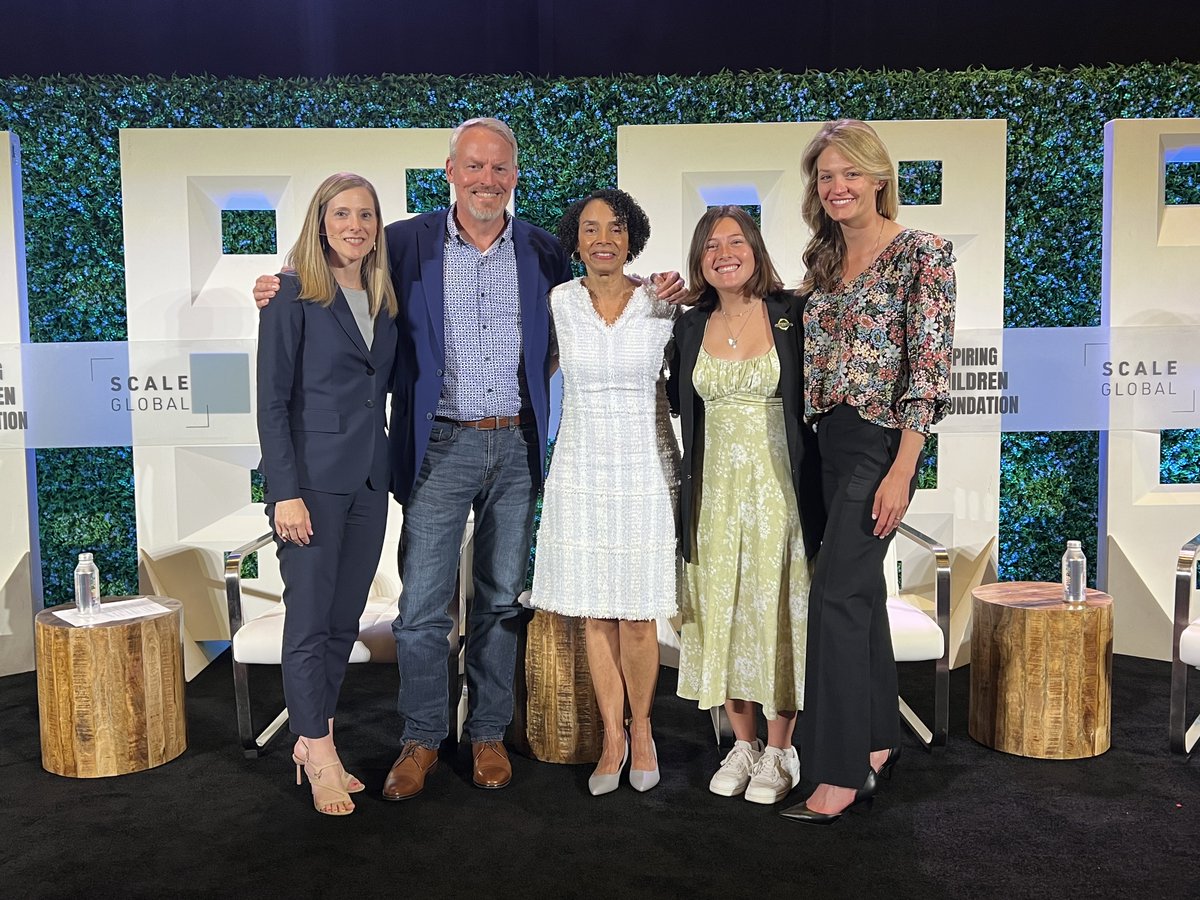 MindfulPhilanth's tweet image. Thank you @jeweljk &amp;amp; @InspiringChldrn for inviting us to speak at @thescalesummit this week. We are leaving inspired &amp;amp; ready to uplift more solutions that work for our nation’s well-being. 
#youthmentalhealth #SCALEGlobal