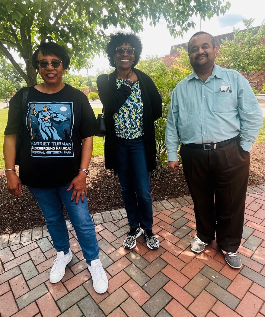 HUFacDev's tweet photo. Meet some of the Scholar Coaches in the 2023 Junior Faculty Writing and Creative Works Summer Academy! They make our world go round!  #SA2023 #Retreat @SandraShannon @ISturgis @ProfMBJ_ #Amol #Carolivia #Brandon #HU https://t.co/lVC2JicWwt