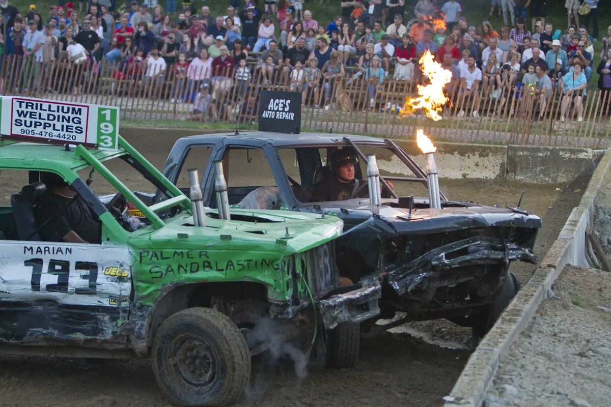 Reminder that The 173rd #Schomberg Agricultural Fair kicks off tonight at 5pm. On from May 25 - 28! Enjoy live music, entertainment, midway, &amp; more!

More info: schombergfair.com.

#ExperienceKING #ExperienceYR #VisitYDH #SchombergFair #KingTownship #SchombergOntario