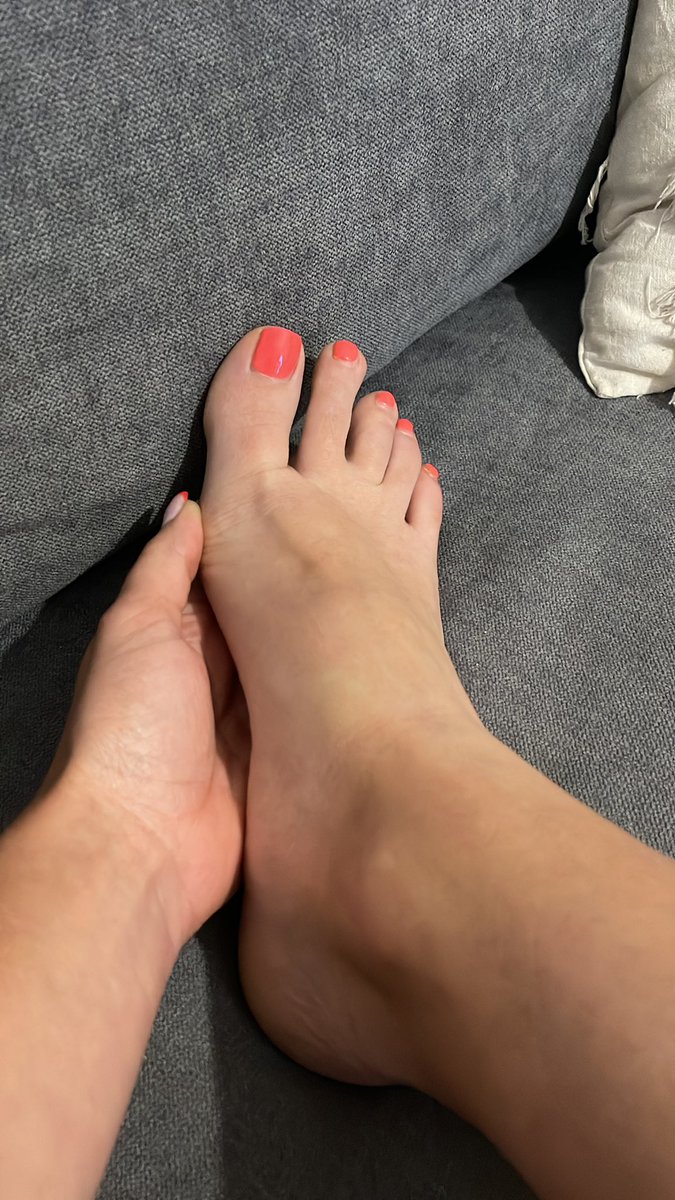 Cassy cuteee tweet media