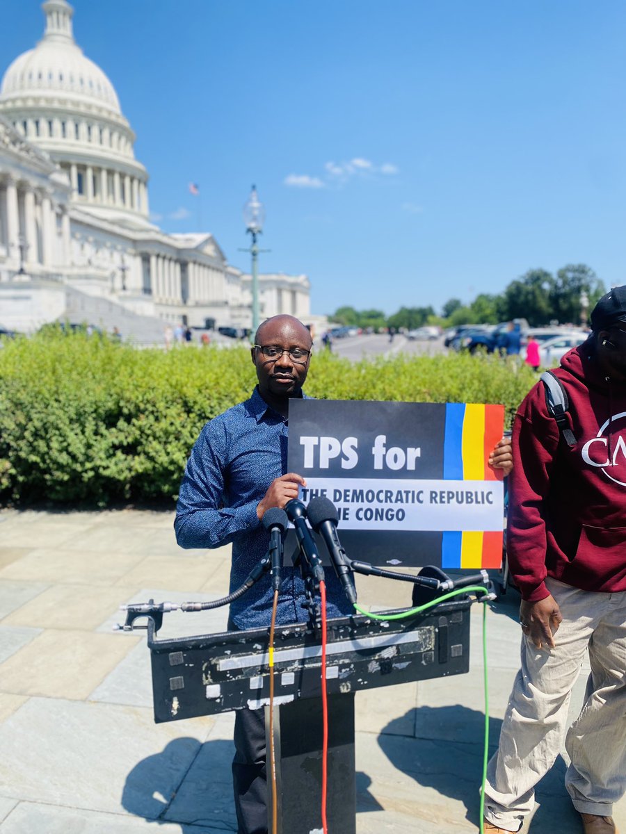 wearecasaorg's tweet photo. The US must urgently protect & respect Black migrants, @POTUS.
We joined CUSP, ACT, & other champions in DC to call on @JoeBiden to designate & renew TPS for:
🇲🇱Mali
🇲🇷Mauritania
🇨🇩DRC
🇨🇲Cameroon
🇸🇩Sudan
🇸🇸South Sudan
🇳🇬Nigeria
#Protection4All https://t.co/KmhpdYFCj5