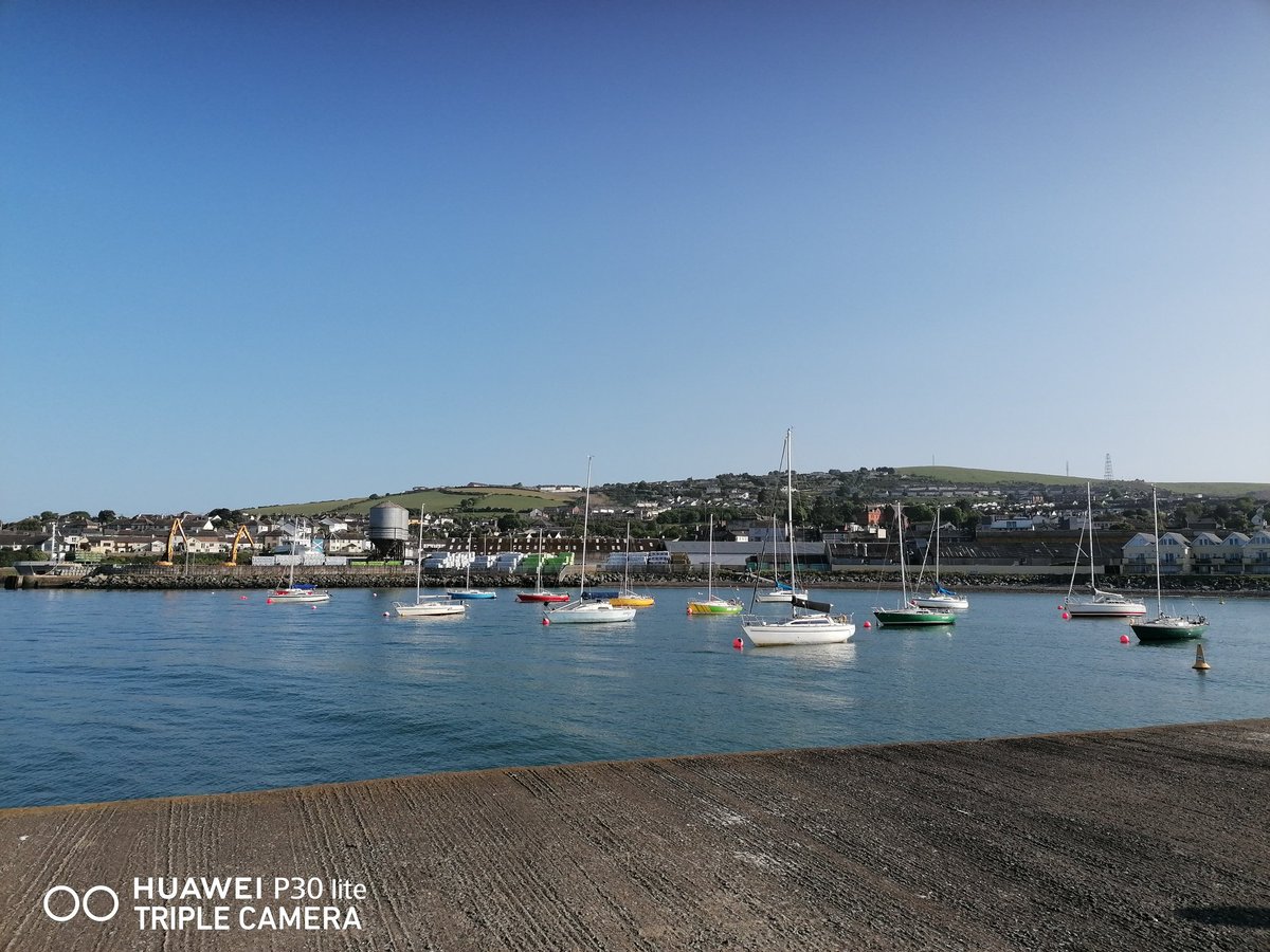 I went for a swim & then a stroll on the pier. Dinner was salad with leftovers from last night washed down by Dada White wine. Now I'm ready for bed.
#SeaSwimming
#SwimmingLife
#SwimmingTogs
#Wicklow ❤️☀️🏊‍♀️🌊🌞