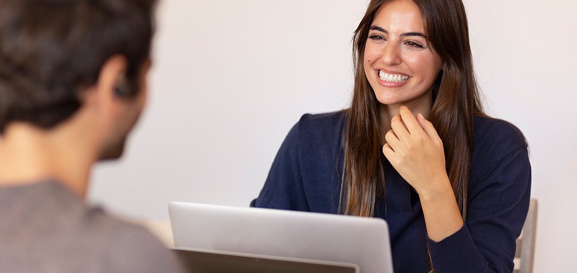 Hays_Brasil's tweet photo. ✅ Pedir feedback depois de uma #entrevista de #emprego é uma ótima maneira de melhorar suas #habilidades para futuras #oportunidades. Nossos especialistas falam sobre a melhor maneira de fazer isso: https://t.co/5M6ewBKTTB https://t.co/2lUY3pfPby