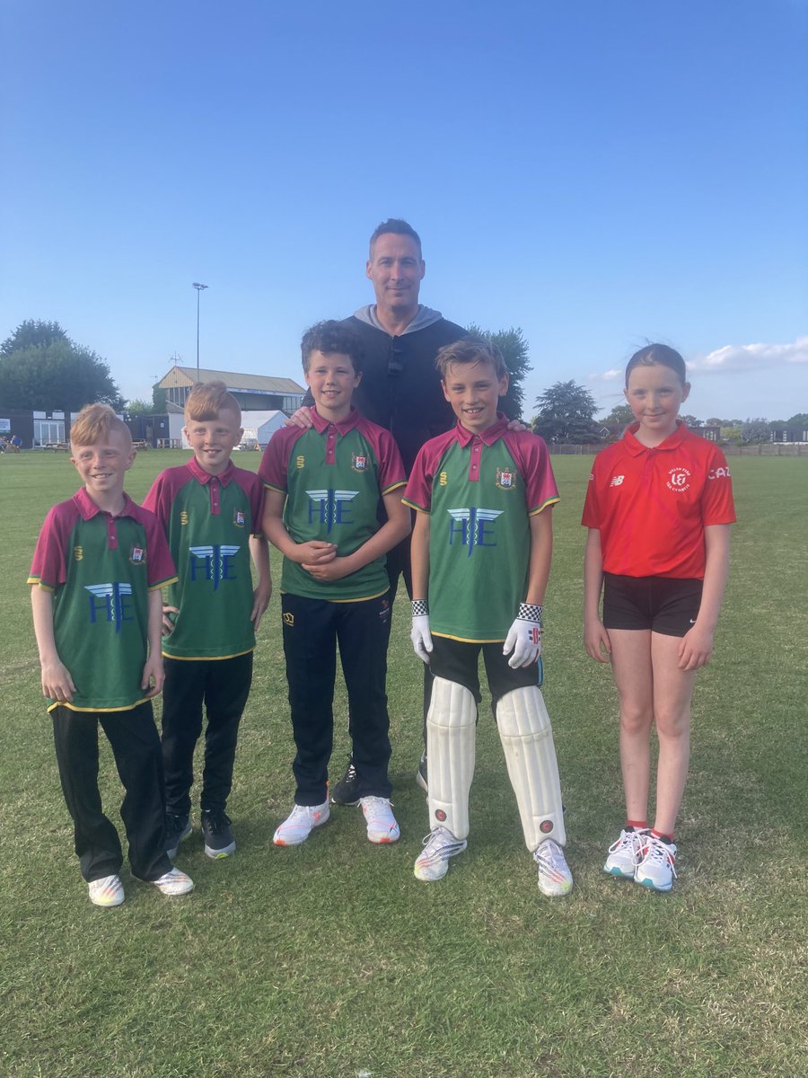 Andrew Graveson tweet media