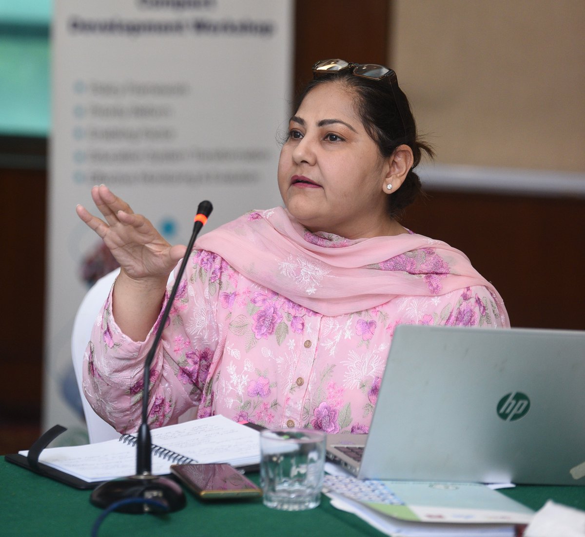 SELD_Sindh's tweet photo. and Representatives from UNICEF, World Bank, PITE, STEDA, DCAR, JICA, ITA, AKU-IED, NFE, IRC, Right-To-Play, RSU, and other stakeholders, gathered to deliberate on effective strategies for the development.#CompactDevelopment #Workshop #Learning #Sharing #Innovation https://t.co/4eWaOc1W29