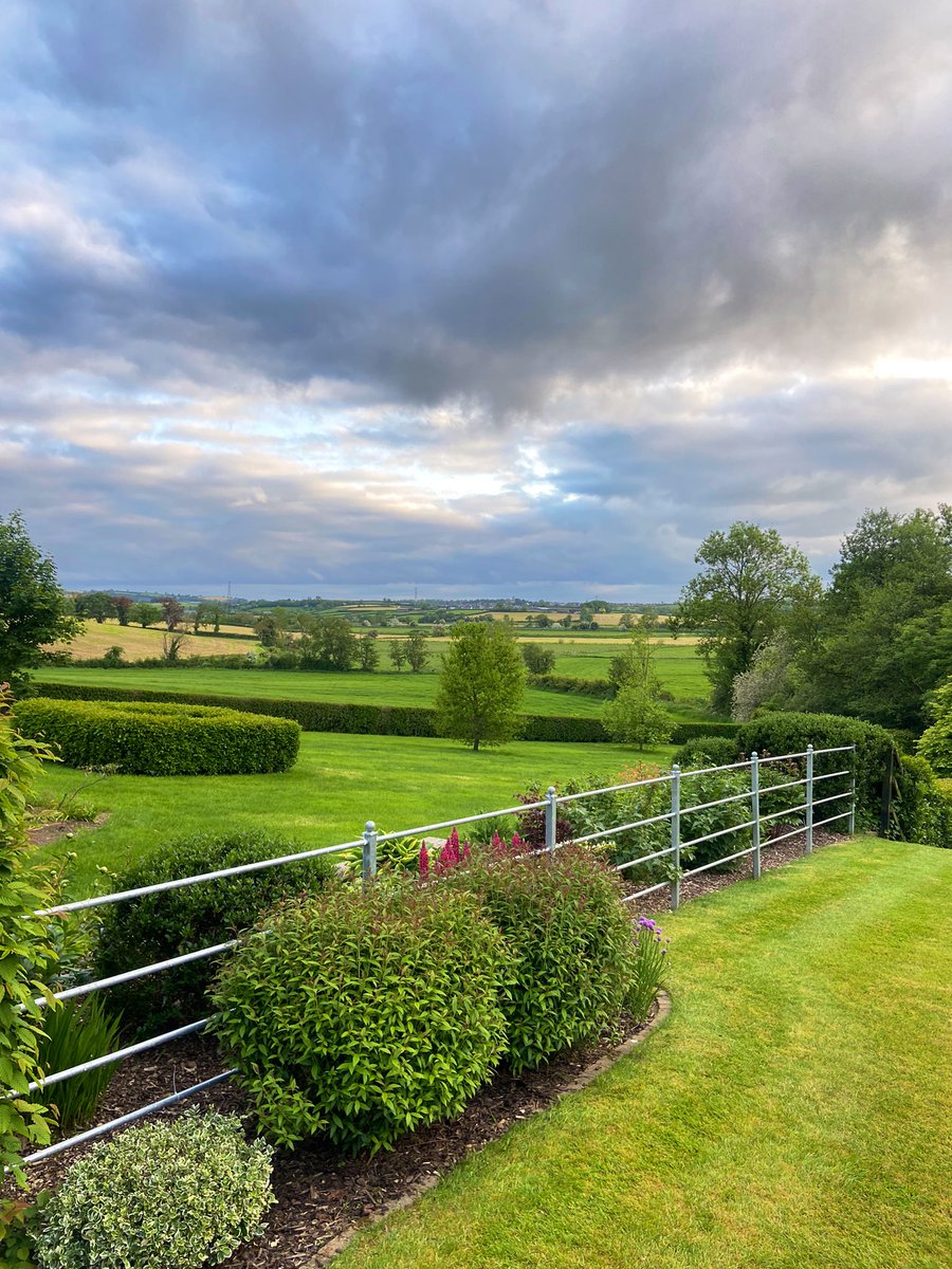 Stunning evening in County Armagh 🌾