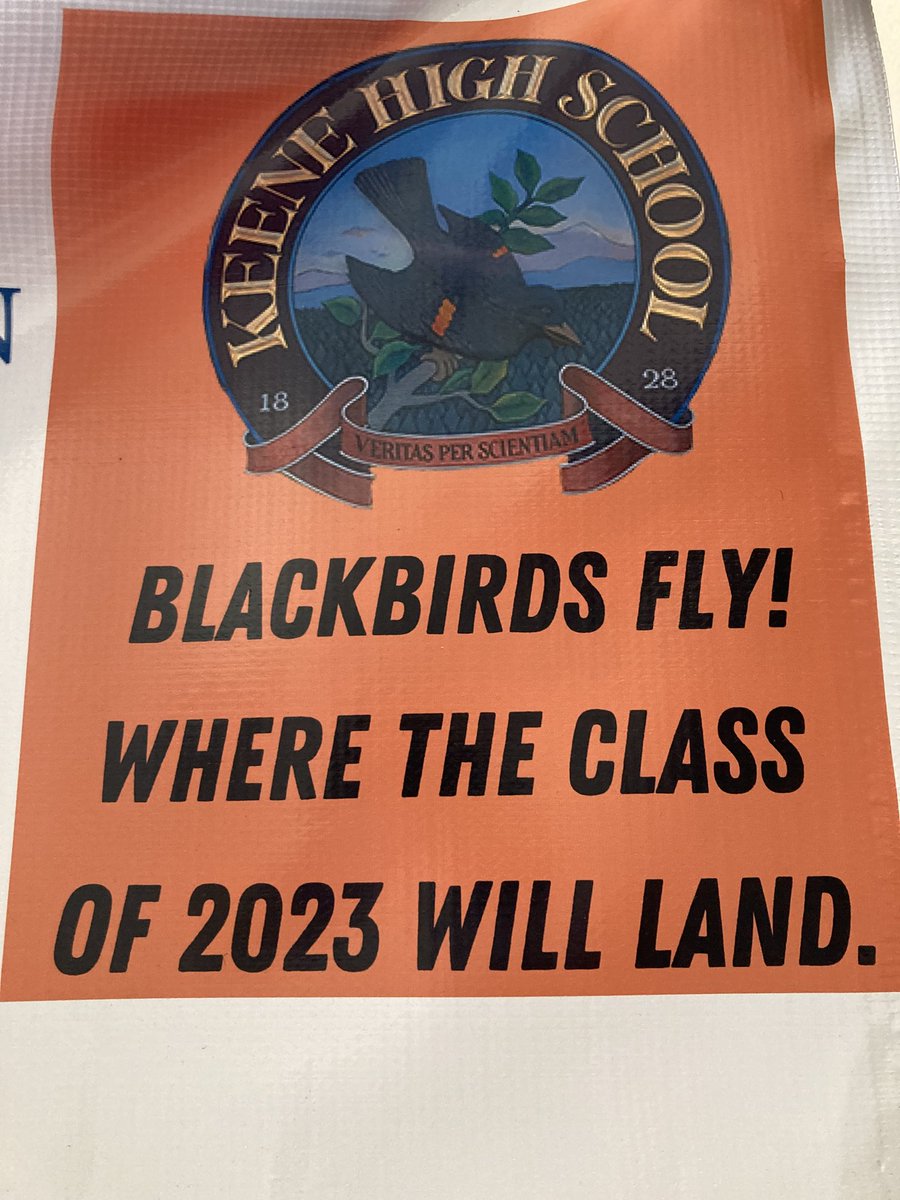 KHSAcademics's tweet photo. Congrats Seniors!!! Just a few more days! #Classof2023 https://t.co/aSvn8Jk3ks