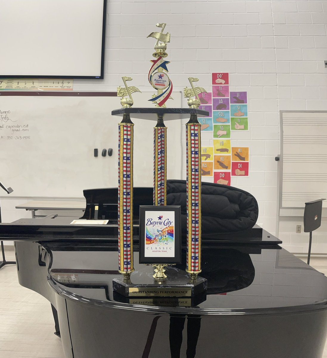 Kempner HS Choir tweet media