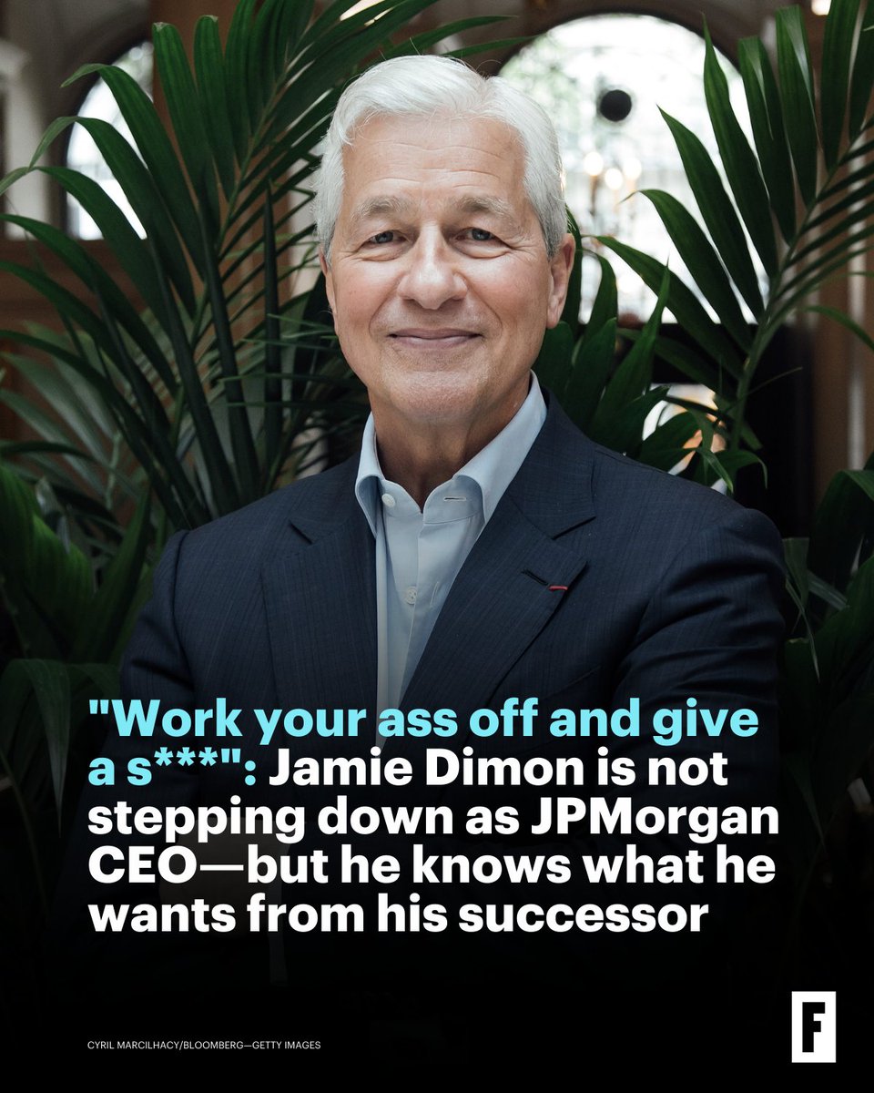 JPMorgan CEO Jamie Dimon wants his successor to possess these four essential traits. trib.al/YnoNhZW