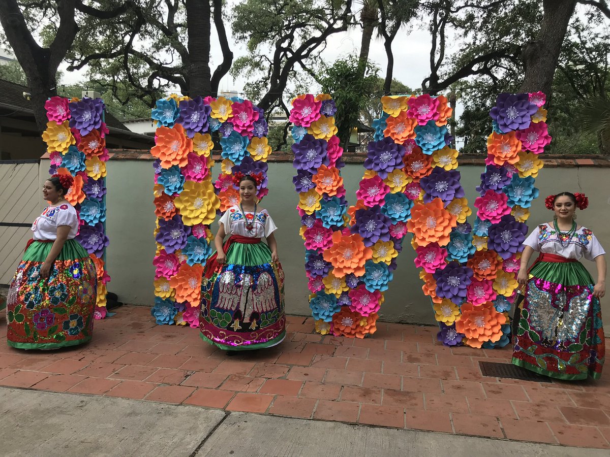 @ustravelipw #ipw2023 that’s a wrap. Some amazing events this year - fiestas, river parades  + an incredible light show over The Alamo.  Many thanks @VisitSanAntonio @traveltexas @ttmworld @KBCPR