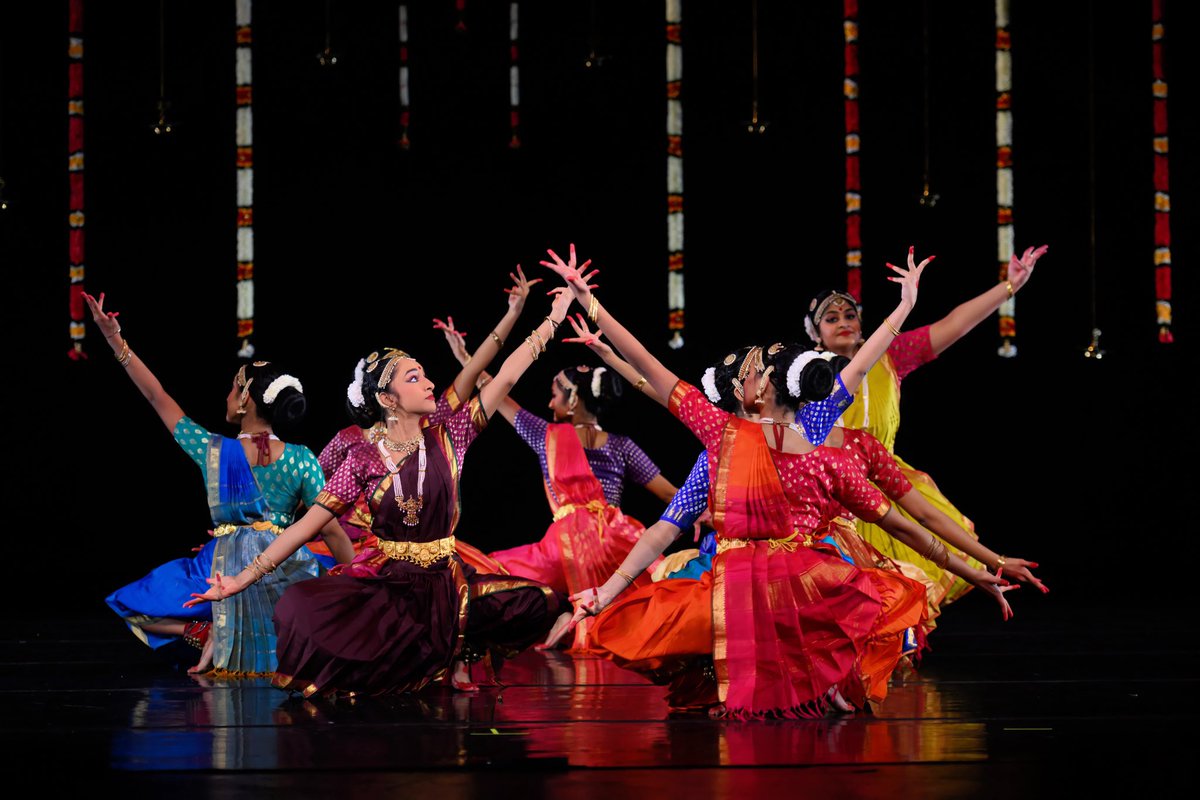 MEET THE ARTIST | Rudram Dance Company under Artistic Director, Tara Bikkasani, brings Bharatnatyam to Tampa stages.

Experience the legacy of classical Indian dance, as well as numerous other dance styles on June 3rd at DANCE NOW
#indianclassicaldance #bharatanatyam