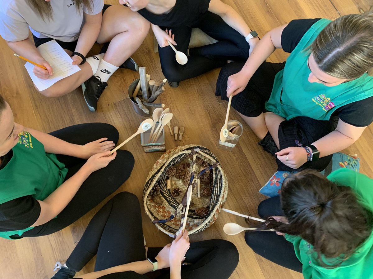 PiPtraining23's tweet photo. Fabulous training session tonight @LittleMonkeysK
Heuristic play sessions are one way that young children can explore the properties of everyday objects or cultural artifacts in a safe, supported, open-ended manner.’Shelley Auld’
#earlyyearstraining #earlyyears #looseparts https://t.co/q9tcL5zPBJ