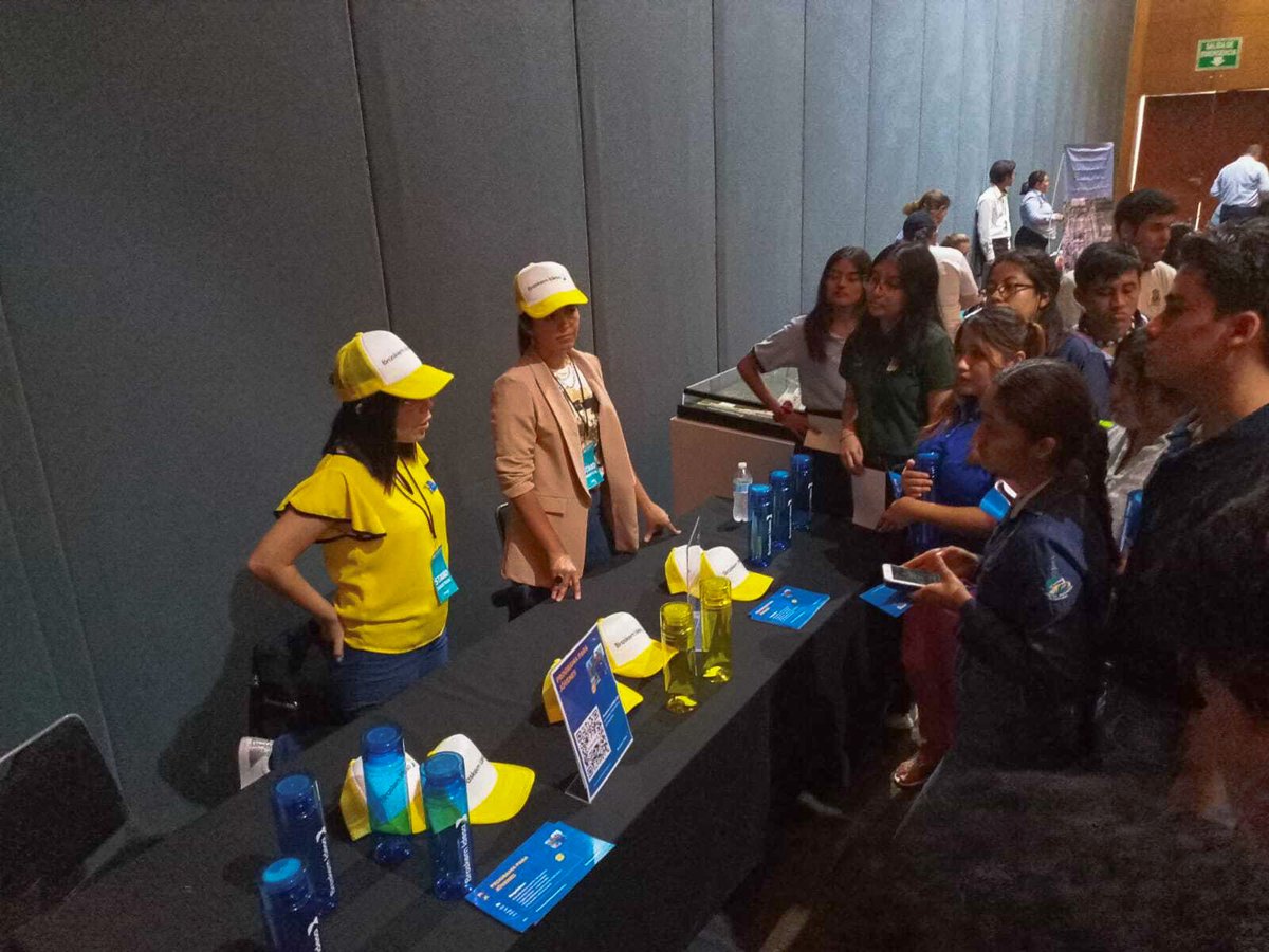 esiapi_oficial's tweet photo. #CONAIN representa una oportunidad para que nuestros alumnos próximos a egresar, conozcan la bolsa de trabajo de la zona y se relacionen con las industrias más importantes en #Coatzacoalcos . https://t.co/lQ6GdIAaVS