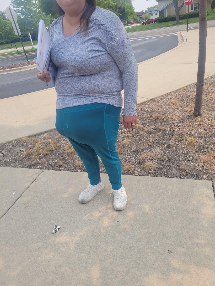 RoyIsThaTruth's tweet image. This mf gon stop and say “Do you live in this neighborhood”…… mf pick yo pussy up and get out my face