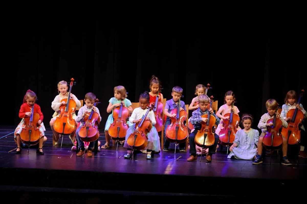 Rabun Gap-Nacoochee School tweet media