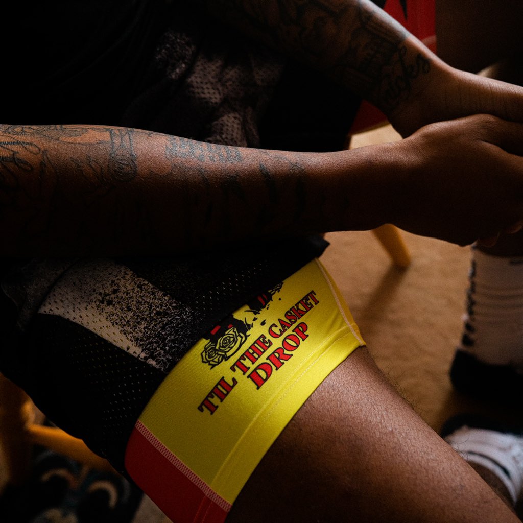 pakxemh's tweet photo. ETHIKA - Out now https://t.co/kS0Mn5098L https://t.co/YI6Q7EfEU2