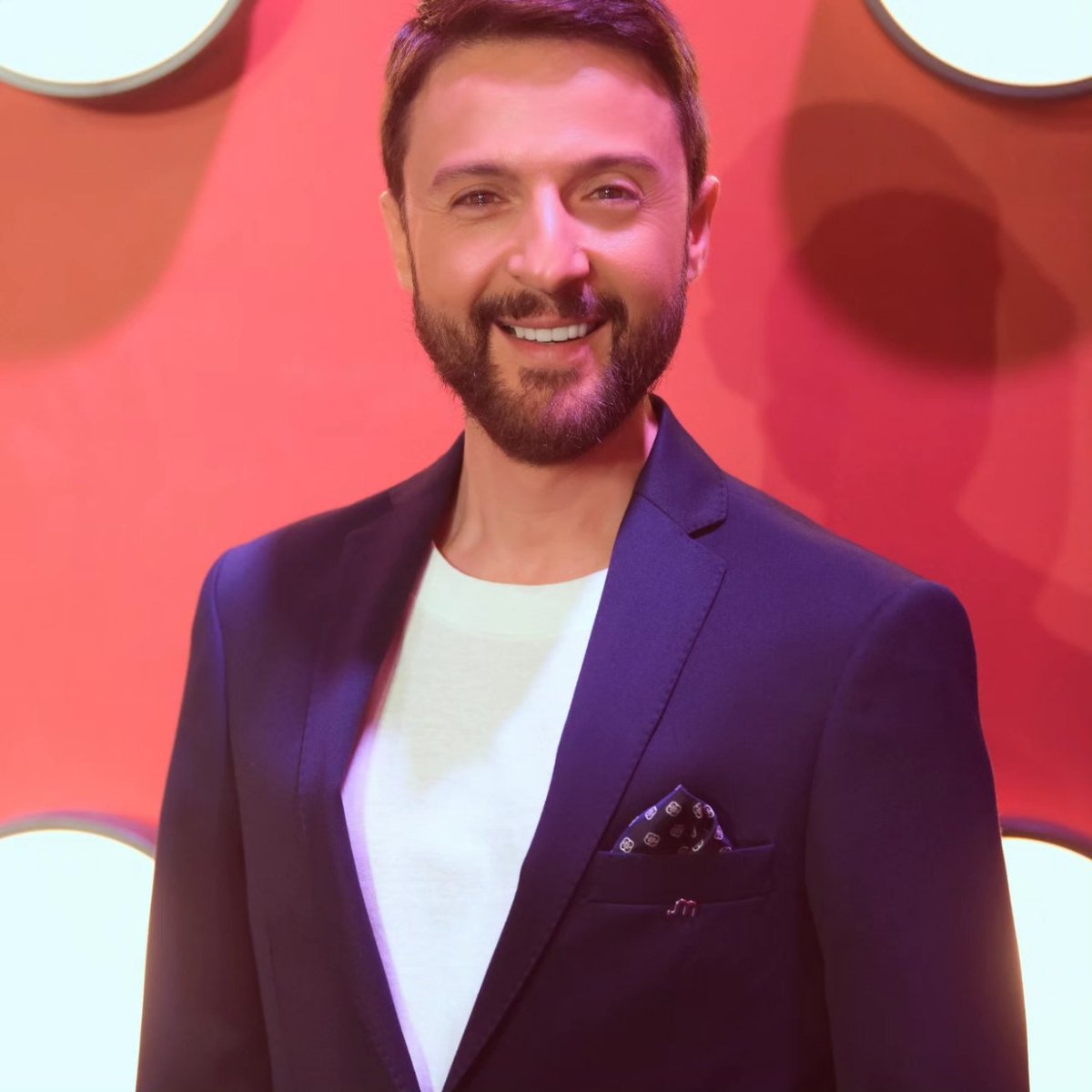 هناك أدوار ترافقك طوال حياتك و تغنيك معرفة وحكمة .هكذا  كان دور جبران خليل جبران إضافة كبيرة في مسيرتي الفنية و في حياتي .
حلقة خاصة عن 
 " الفيلسوف جبران خليل جبران " على<a href="/LBCILebanon/">LBCI TV</a>  الجمعة  الساعة ٨.٣٠ مساء ضمن برنامج  The stage  مع  الإعلامية الجميلة قلبا و قالبا <a href="/CarlaHad/">Carla Haddad</a>