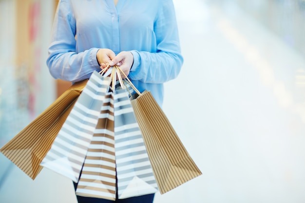 clootrack's tweet image. Consumer buying behavior studies various situations, such as what consumers buy, why they buy, when they buy, how often consumers buy, for what reason they buy, and much more.

bit.ly/3MN39BR 

#customerbehavior #consumer #insights #cx #behaviorpattern