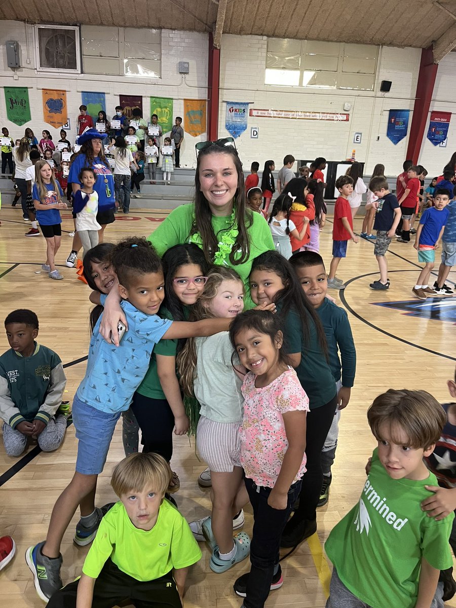 Taylore Belcher tweet media