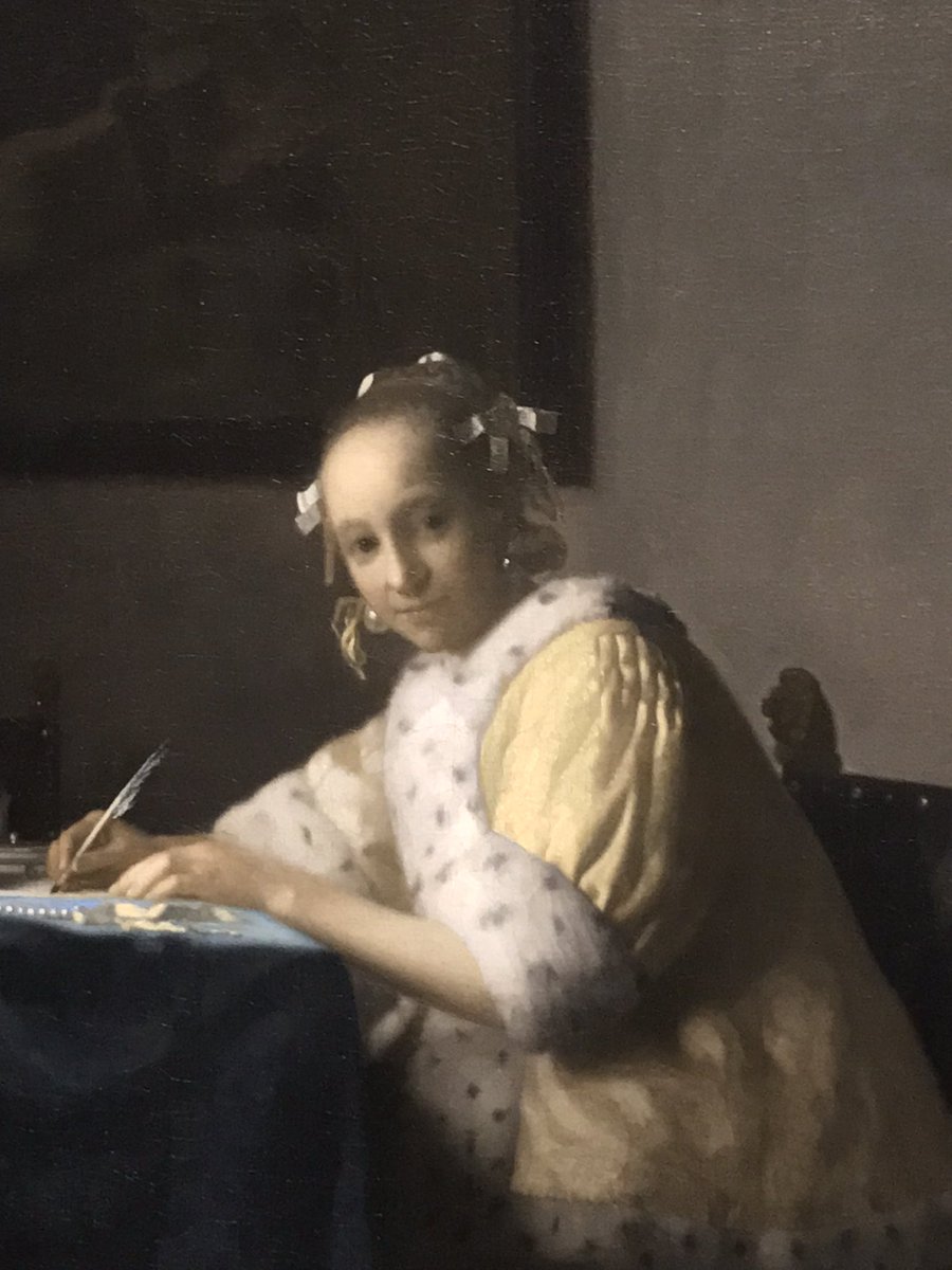 bergersmicer's tweet photo. #Vermeer @rijksmuseum - making voyeurs of us all three centuries before Hitchcock. Absolutely extraordinary. https://t.co/40knsmMaxh