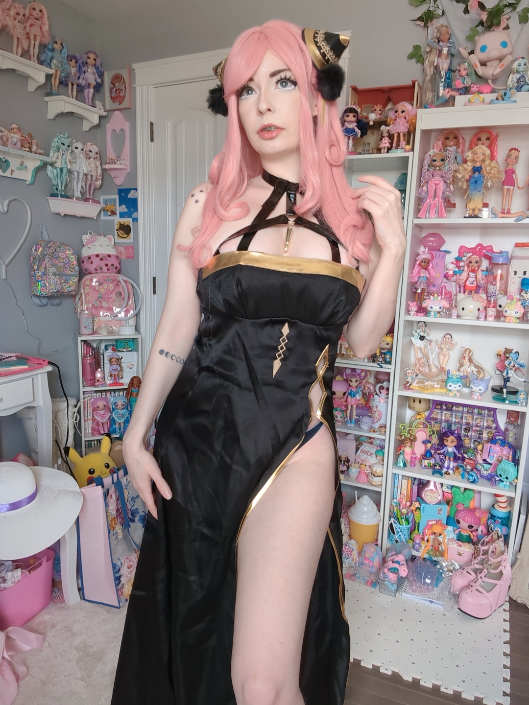 Love Pink Wigs! Also got a lil creamy in this one 🤭🫣 https://t.co/cQAtzgtPtT https://t.co/LqTtKNZzS0