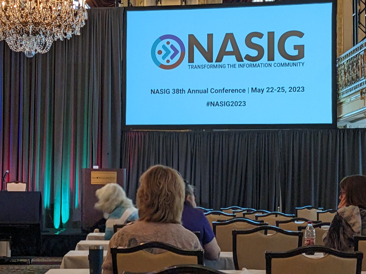 LibrarianDodo's tweet photo. Can't believe it's already over. I learned useful things, reconnected with some brilliantly troublesome librarians I haven't seen since pre-Covid and met some new ones! Thanks, #nasig2023 https://t.co/KwORAWVLUp