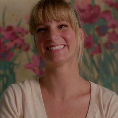 LEAHASF's tweet photo. reply and i’ll give you a show for you to post your four favorite characters

i got: glee https://t.co/BPV20TBBt2
