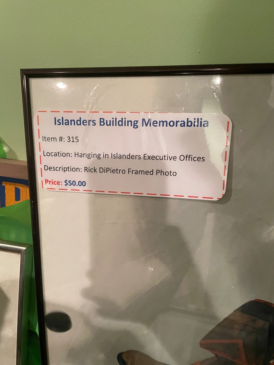 StevenE97432824's tweet photo. @Lucasmhenry 

I have a rare piece. It’s a framed Rick Dipietro picture that used to hang at the Coliseum. Let me know if you’re interested. https://t.co/RsUjM5jVtZ